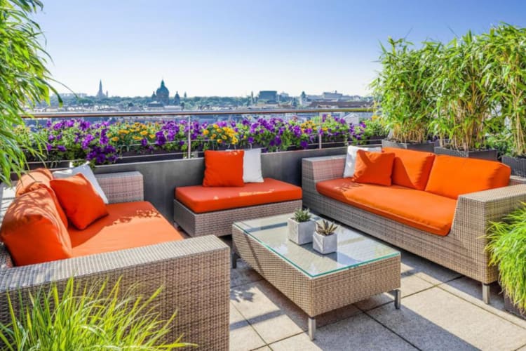 Rooftop seating